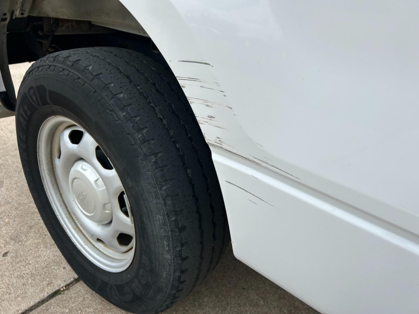 2014 White /Gray Ford F-150 STX 6.5-ft. Bed 2WD (1FTMF1CM7EK) with an 3.7L V6 DOHC 24V engine, 6-Speed Automatic transmission, located at 17760 Hwy 62, Morris, OK, 74445, (918) 733-4887, 35.609104, -95.877060 - Photo#31